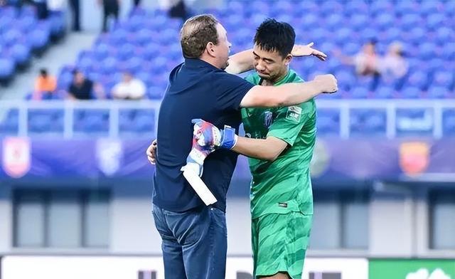 乐宝体育APP-球队崭露头角高歌猛进，实力逐渐获得认可(球队什么)